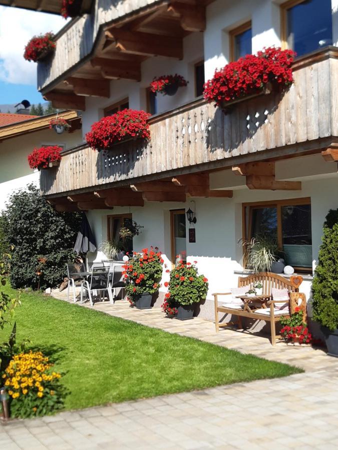 Appartement Haus Roland à Zell am Ziller Extérieur photo