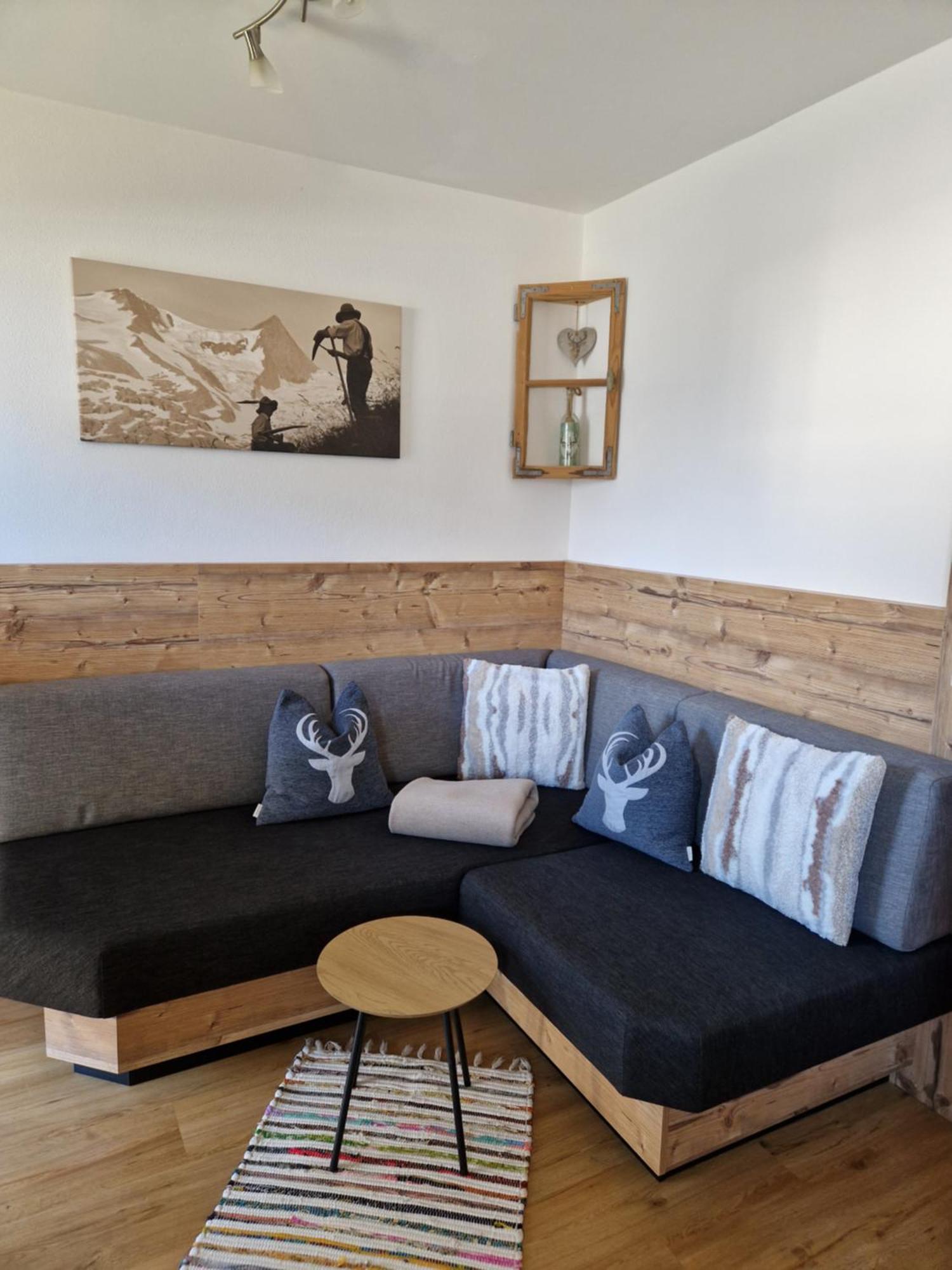 Appartement Haus Roland à Zell am Ziller Extérieur photo
